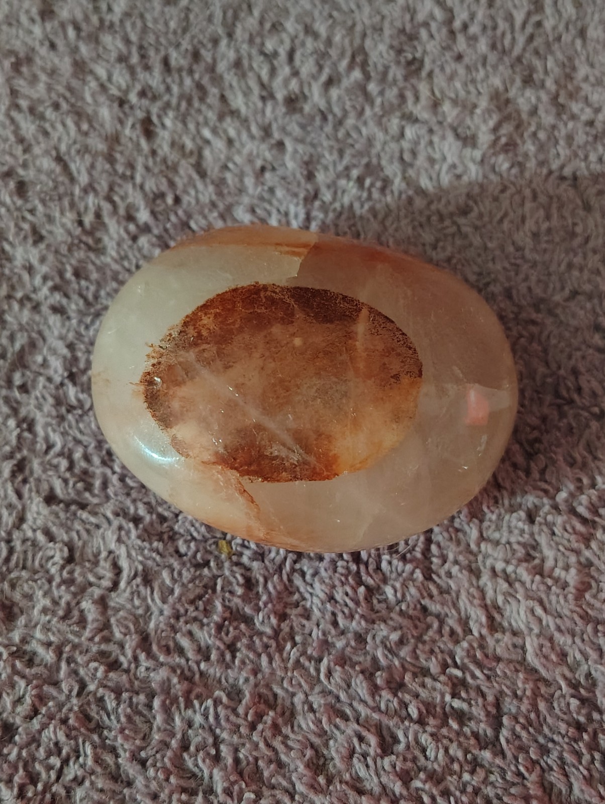 124g Red Hematoid Fire Quartz Palm-Stone Crystal Polished