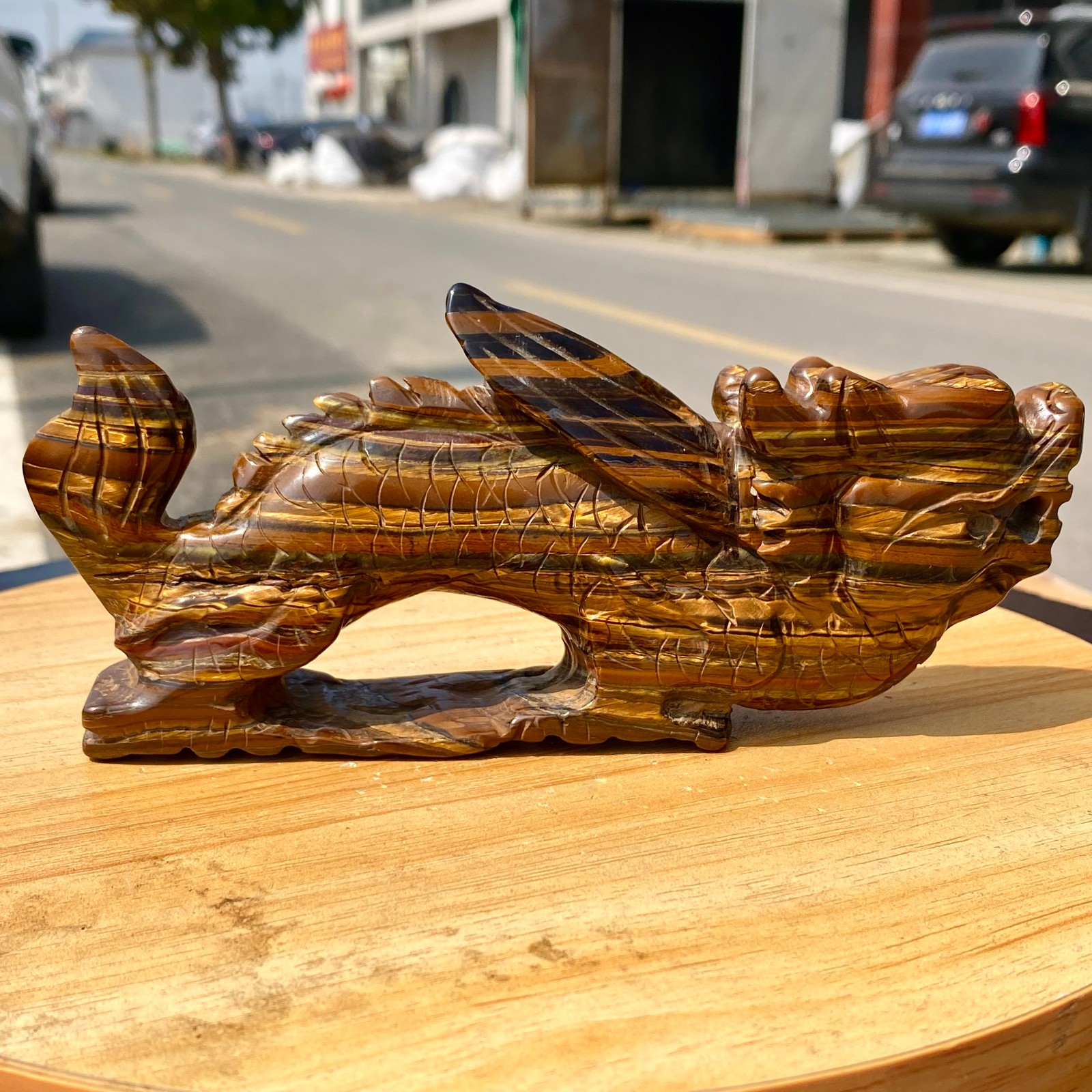 462G Natural Tiger Eye Hand Carved Dragon Figurine Crystal Healing Stone