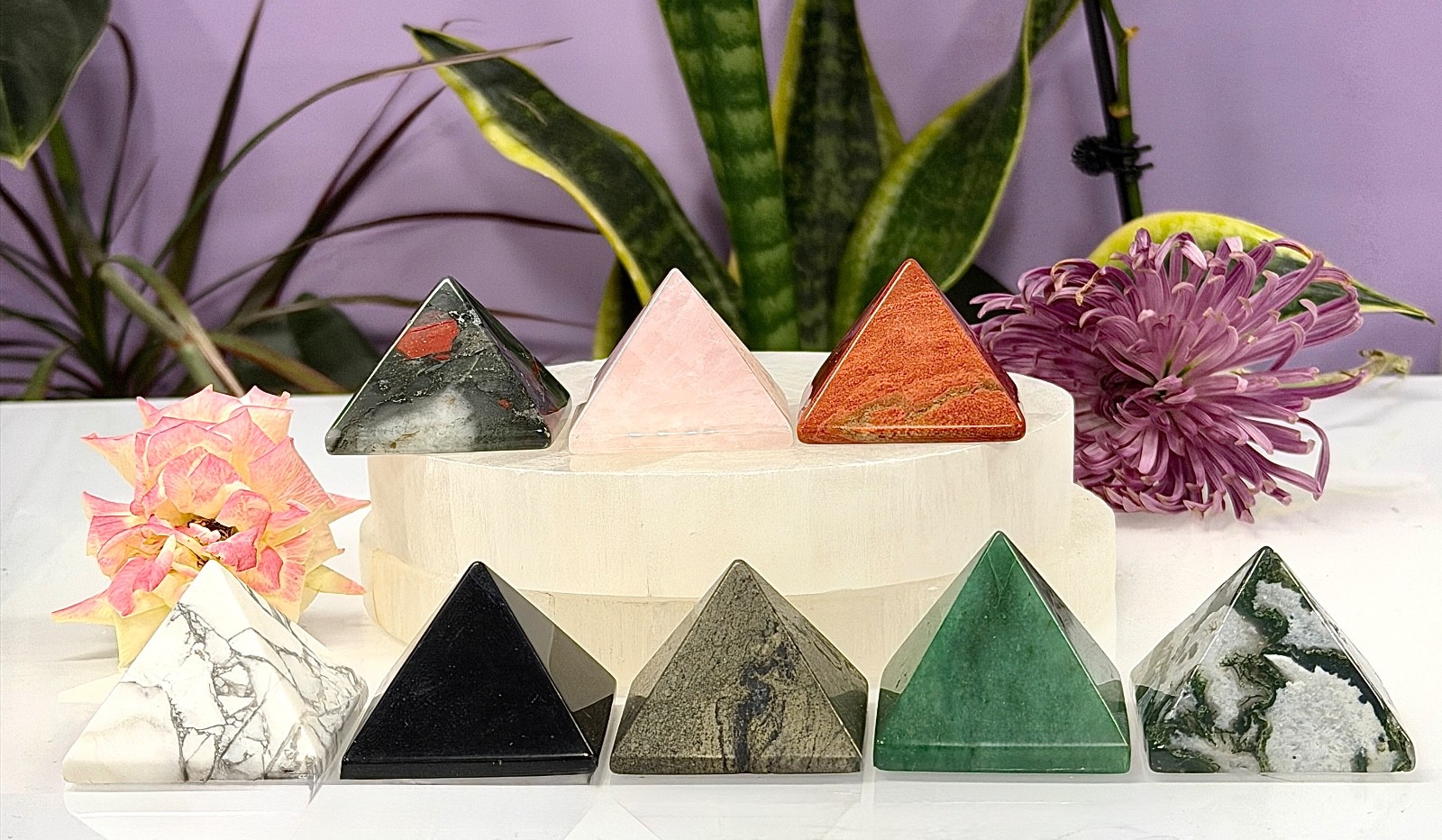 Wholesale Lot 8 Pcs Natural Mixed Crystal Pyramid Crystal Healing Energy