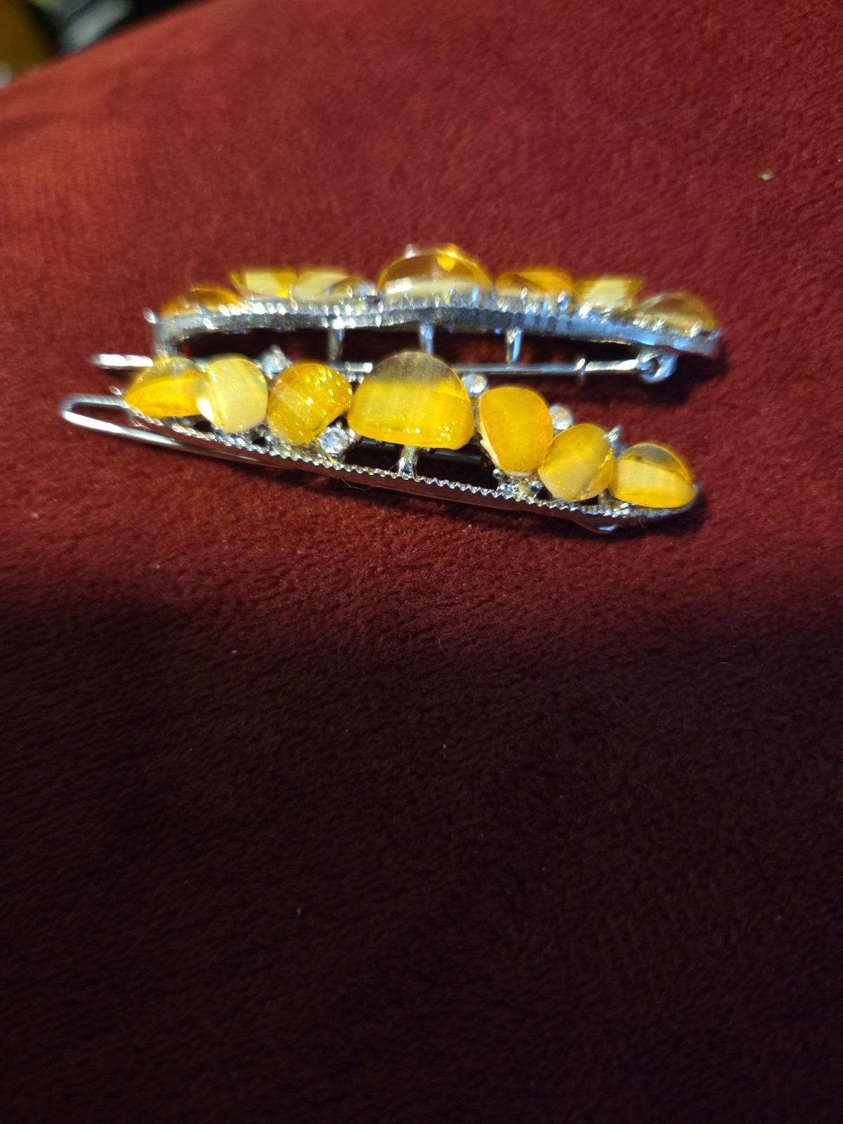 Set Of Barettes With Crystals And Yellow Stones