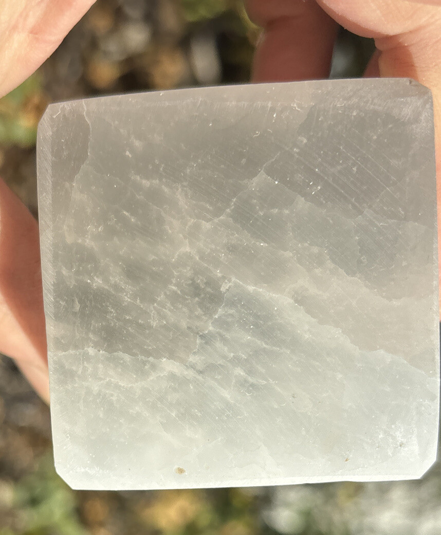 2 inch selenite cube