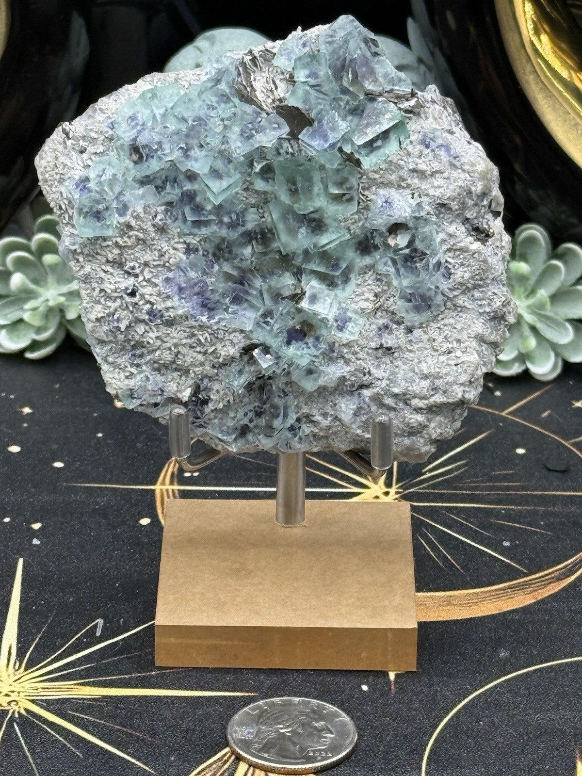 Natural Fluorite porcelain shadow fluorite Uv w/stand Free ship