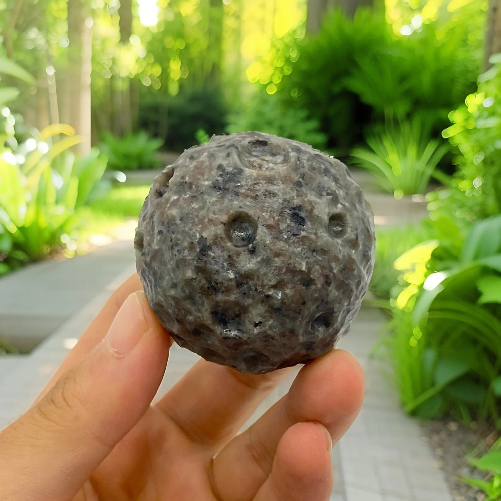 2″ Natural Yooperlite Full Moon Sphere Healing UV Glow Stone Crystal Decor Gift