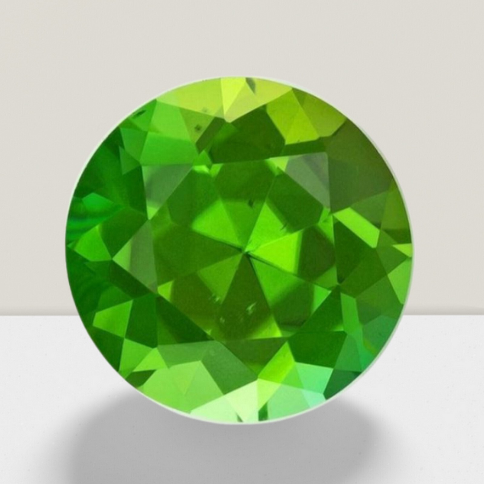 Green Tourmaline Round Cut Gemstone 0.51 Cts – 5 mm VVS Loose Gem
