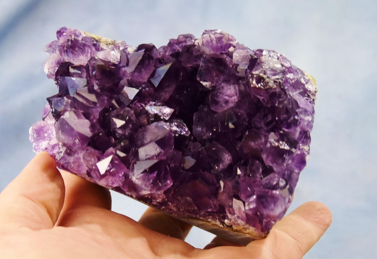 Super Purple Amethyst Geode Cathedral URUGUAY Flat Free Standing 114mm 4.5″ 228c