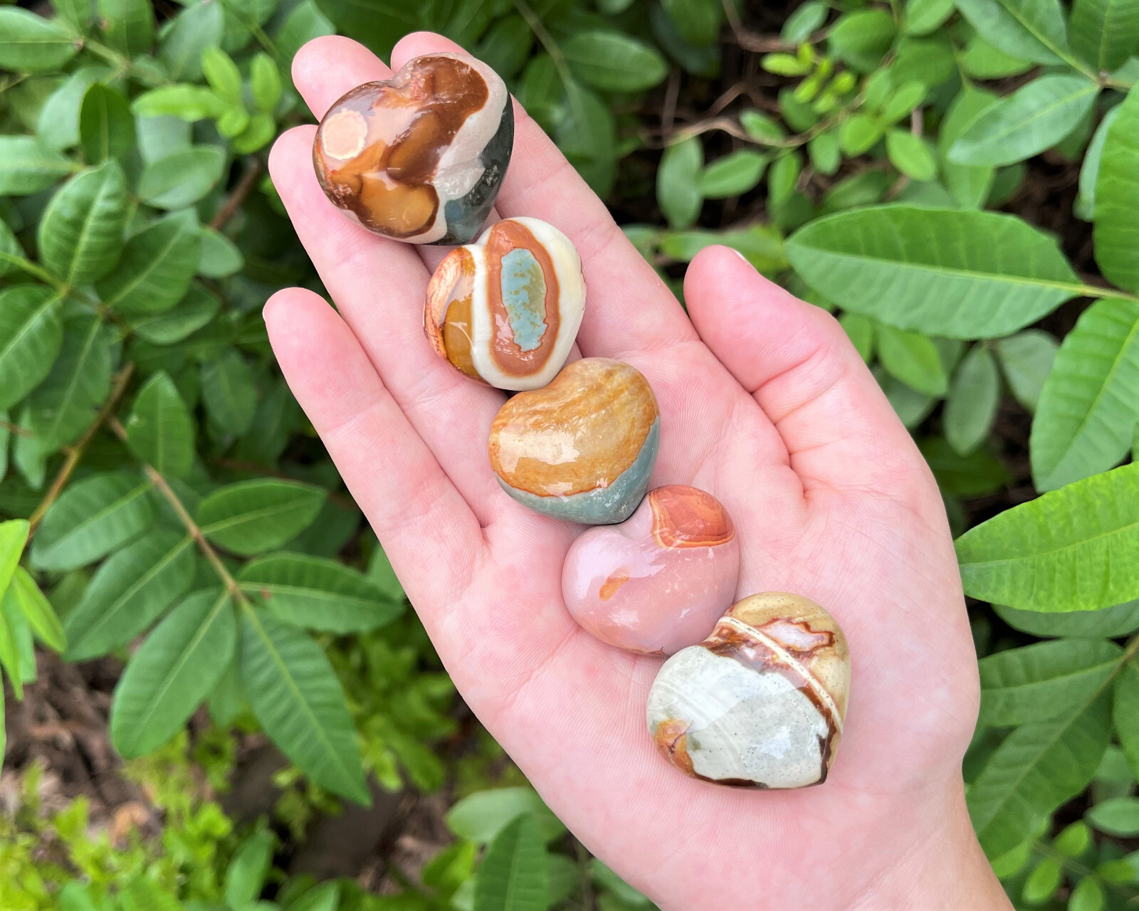 Polychrome Jasper Heart: 1.25″ (Crystal Heart, Stone Heart, Desert Jasper Heart)