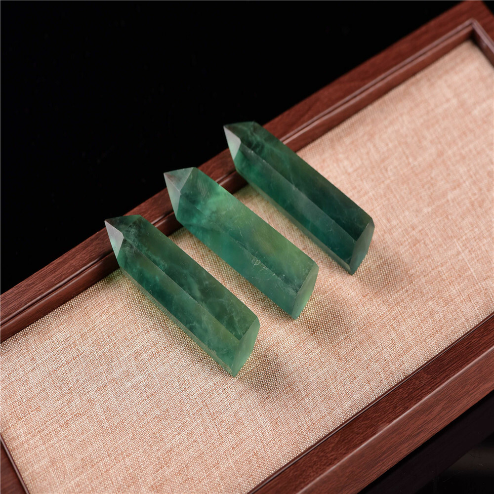 Natural Green Fluorite Quartz Crystal Stone Point Healing Hexagonal Wand Reiki