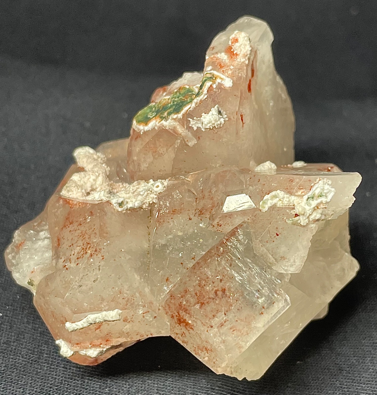 Natural red Apophyllite crystal specimen 146 gr 6.6×7.5×5.5 cm video