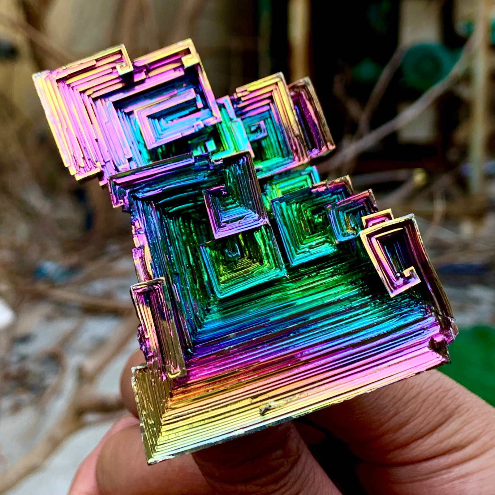 220G A+++ Gram rainbow crystal element Bi gemstone Mineral specimen