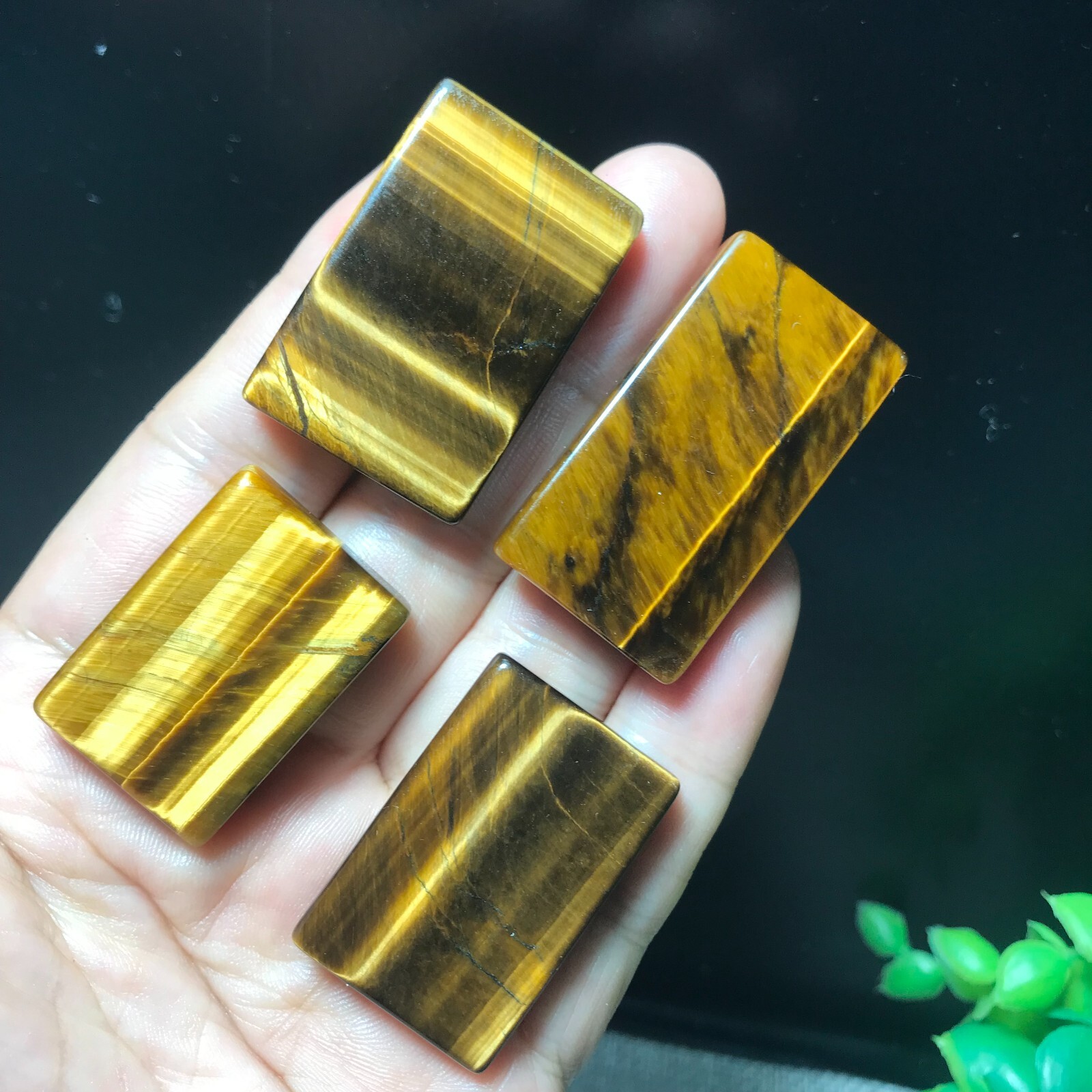 4pcs 51g Natural Tiger Eye Gemstone rectangular pendant 841