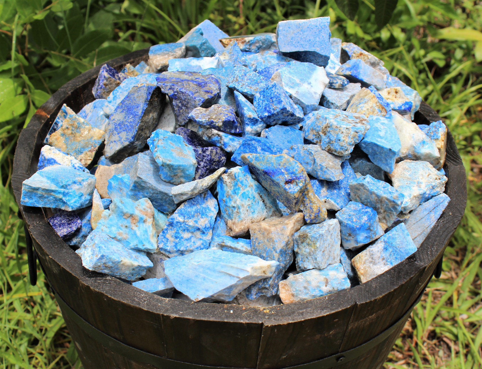 Natural Rough Lapis: 1 Piece (Blue Raw Crystal Gemstone Specimen)