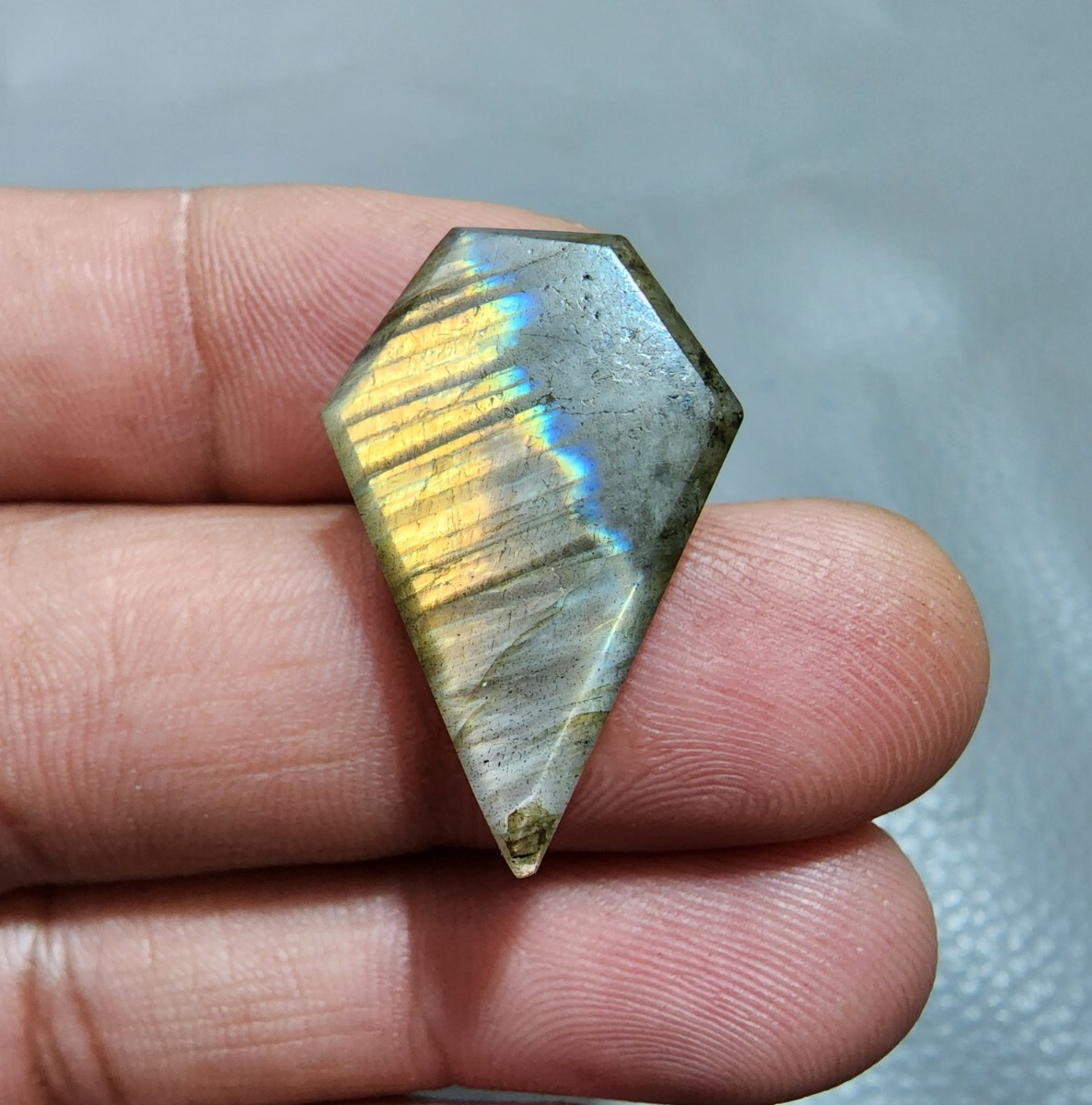 22 Crt Outstanding Labradorite Cabochon Coffin Shape Loose Gemstone For Jewelry