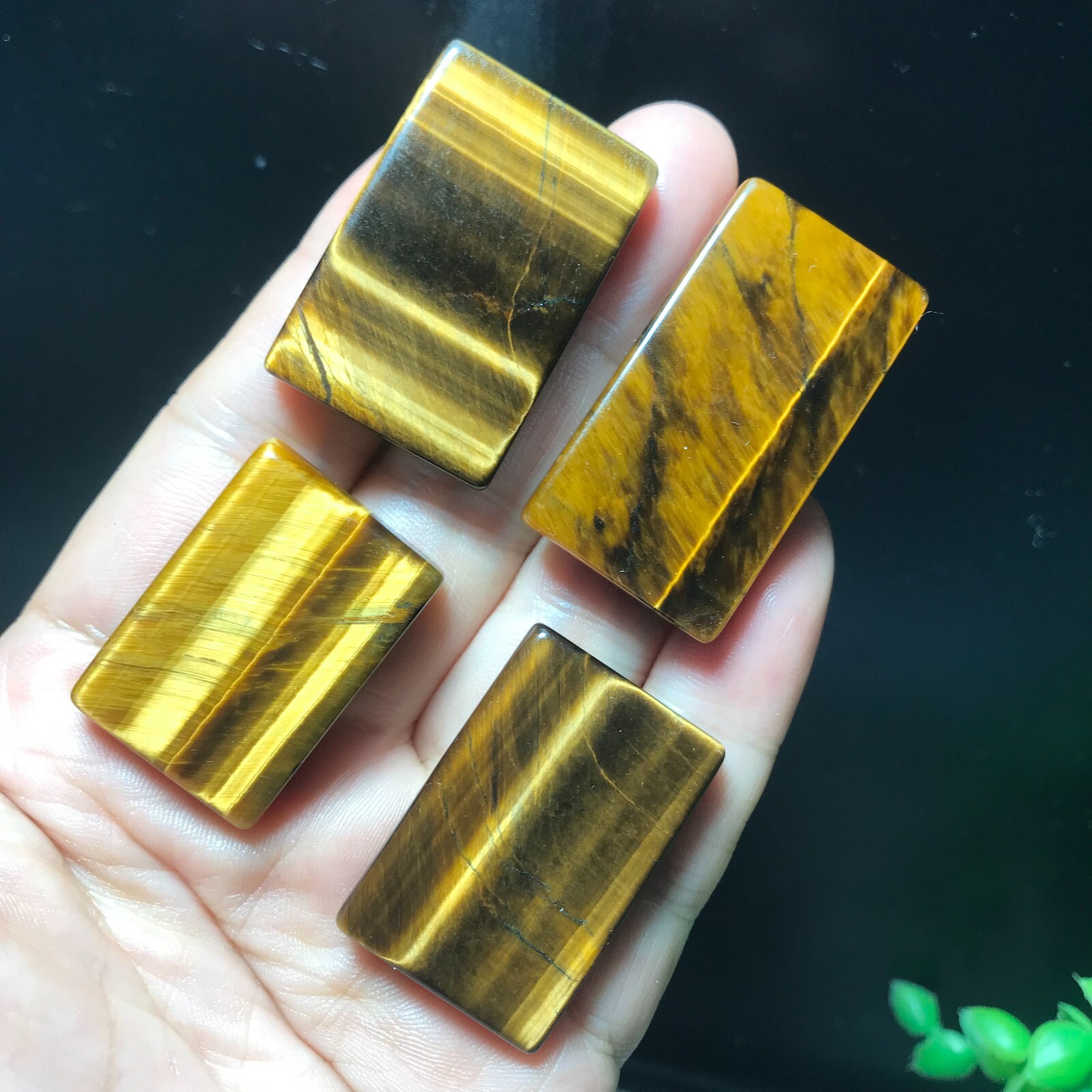 4pcs 51g Natural Tiger Eye Gemstone rectangular pendant 841
