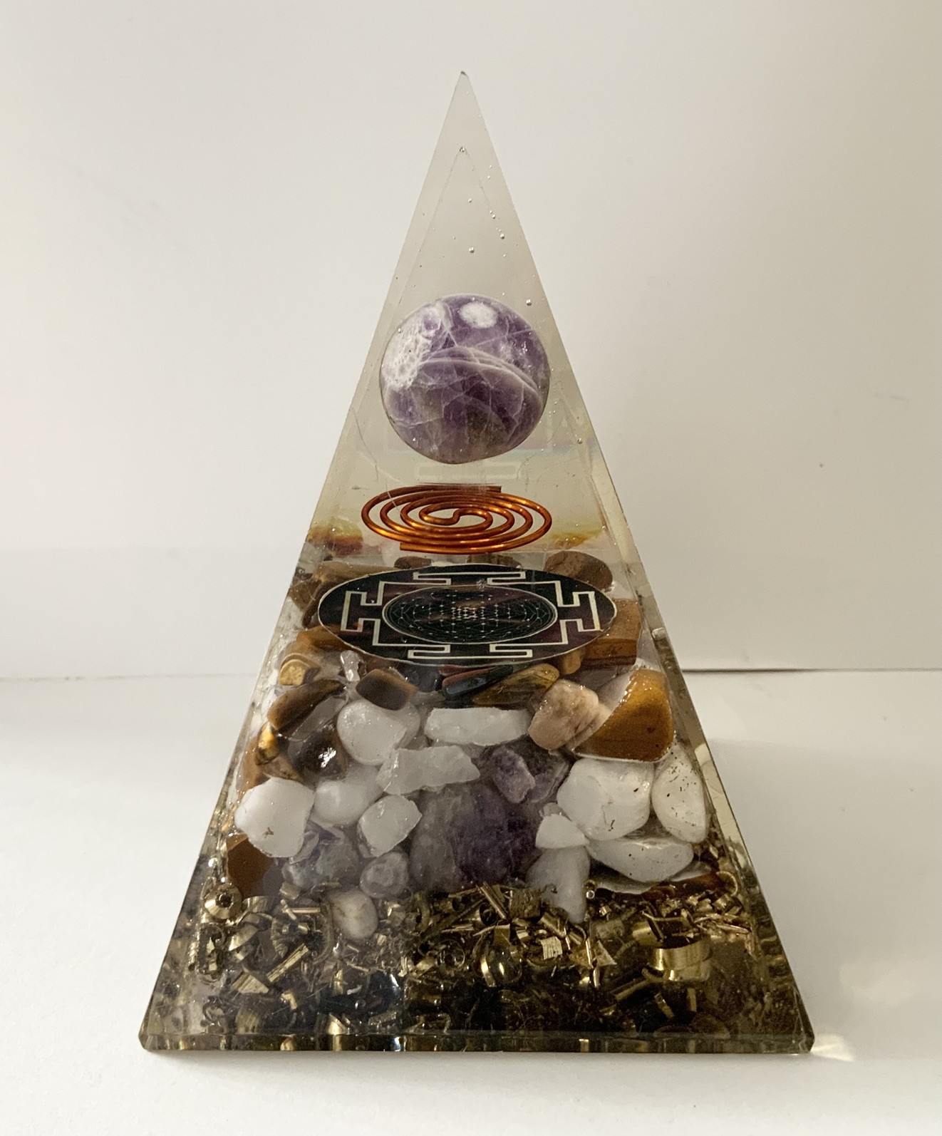 Crystal Gem Pyramid Meditation Healing Home Office Art Decor Figurine Orgonite