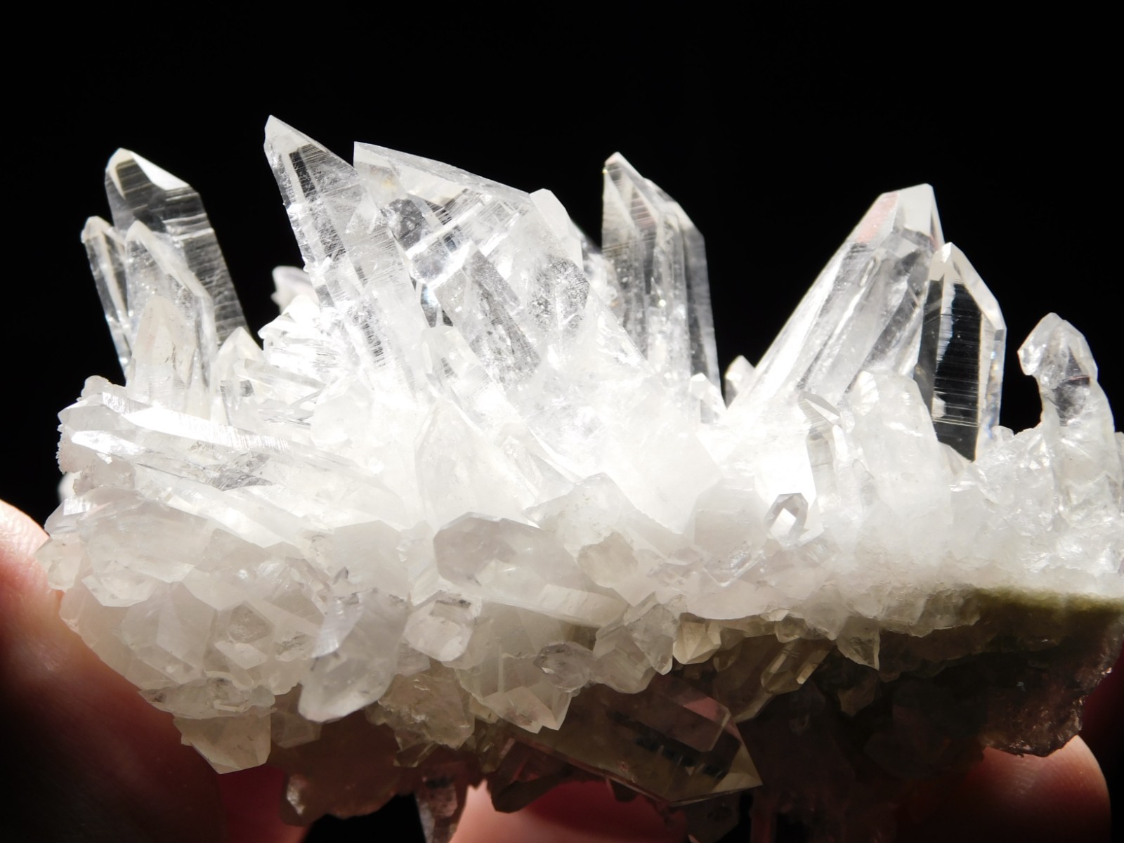 VERY TRANSLUCENT Quartz Crystal Cluster Collier Creek ARKANSAS 147gr