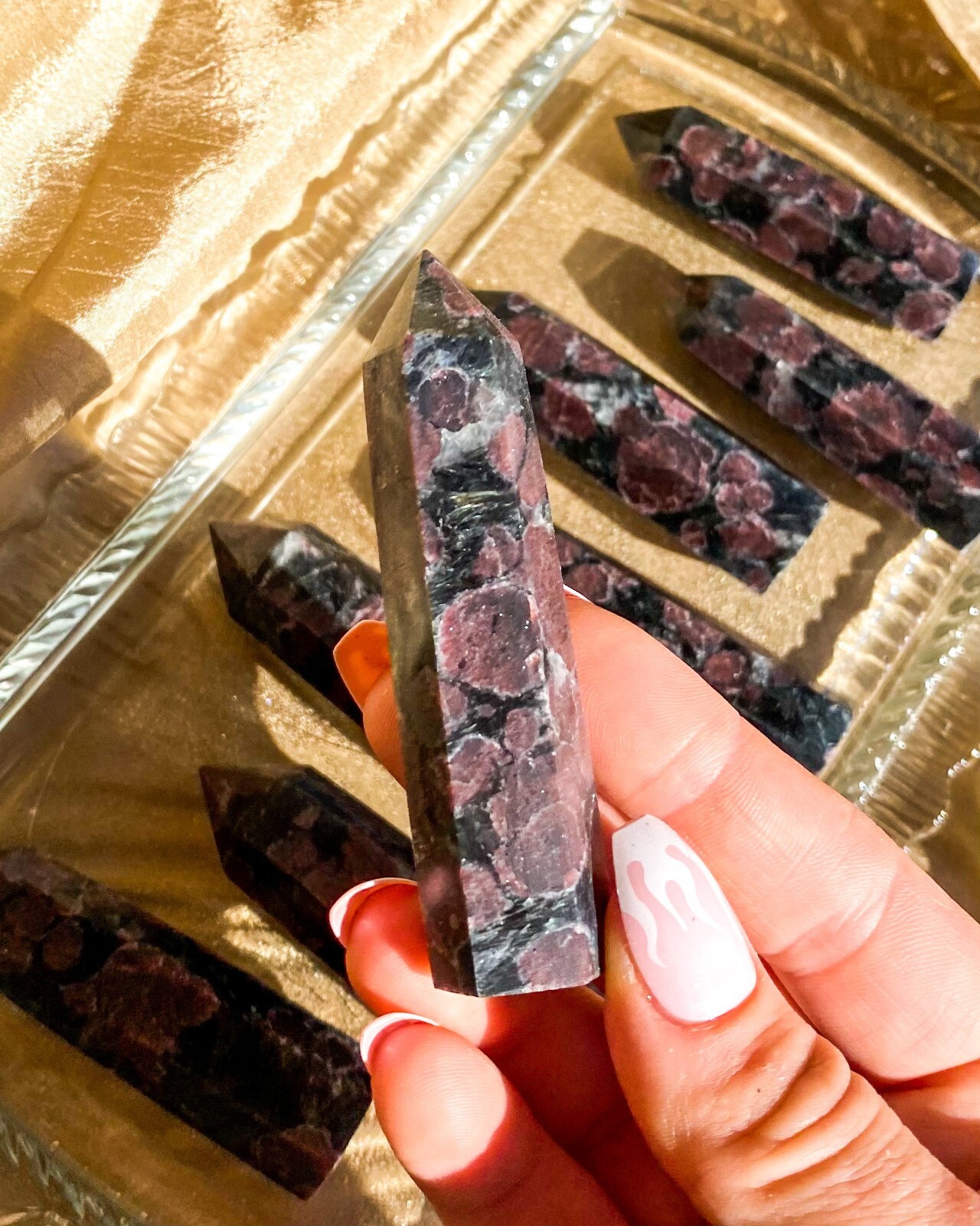 Natural Garnet in Arfvedsonite Stone Tower Single Point Crystal Wand Desk Decor