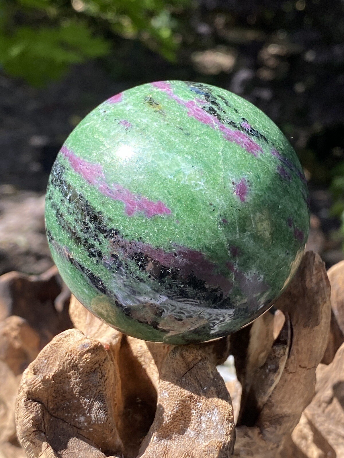 Ruby In Zoisite Ball / Anyolite 513g 9 66mm AAA+