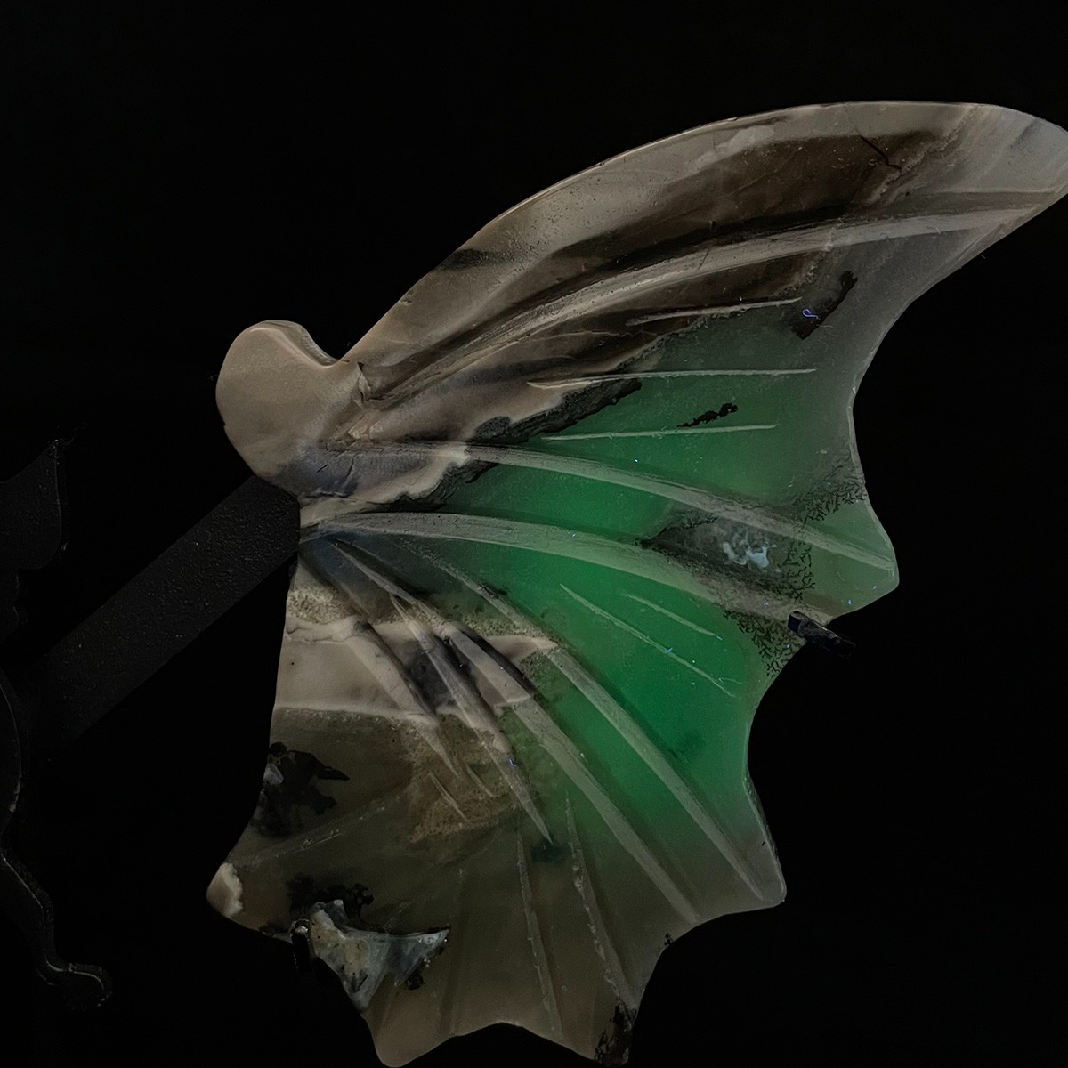 UV Reactive Volcanic Agate Bat Wings Statue Fluorescent Crystal Carving Gothic