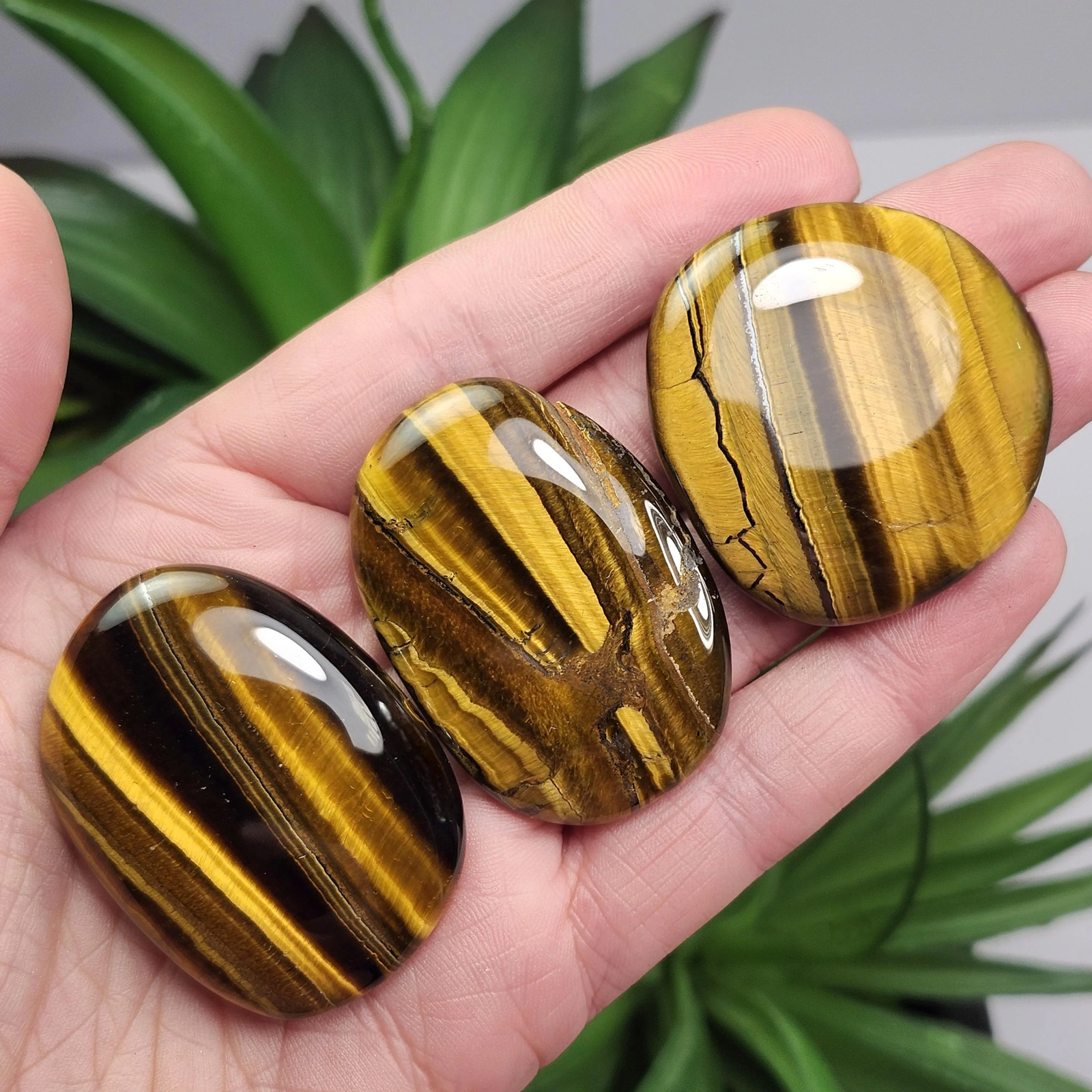 Tiger’s Eye Palm Stone, Polished Tigers Eye Crystal