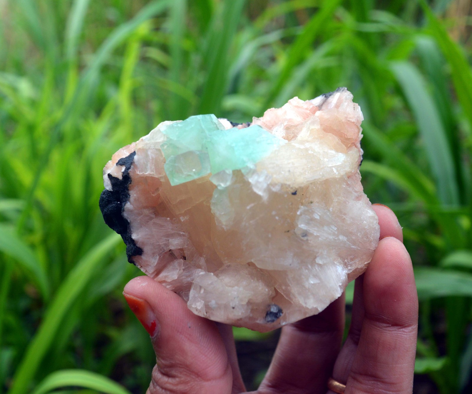 green apophyllite w/ stilbite minerals specimen j-7