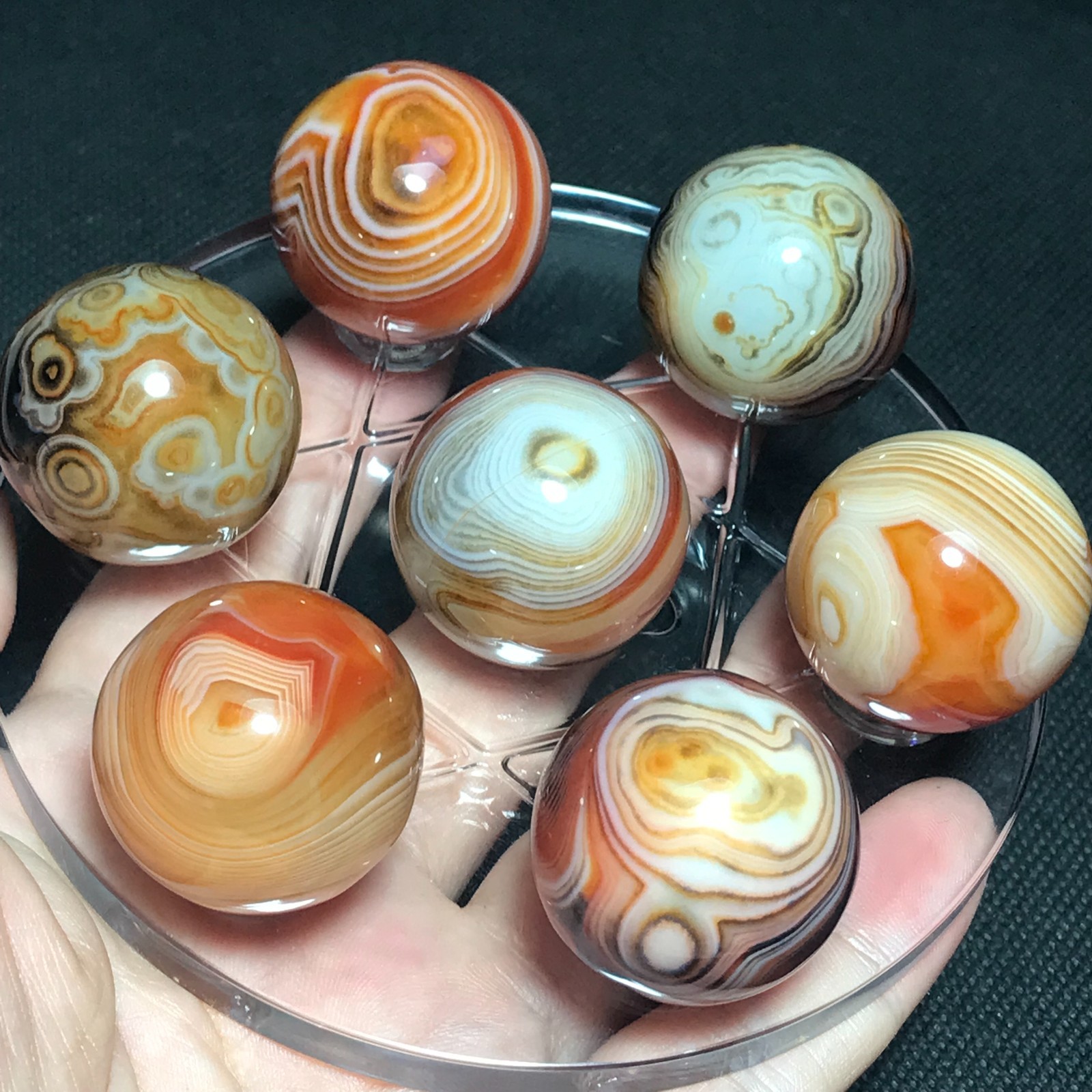 191g 7pcs 26mm Polished Silk Banded Lace Agate Ball Madagascar+base 477