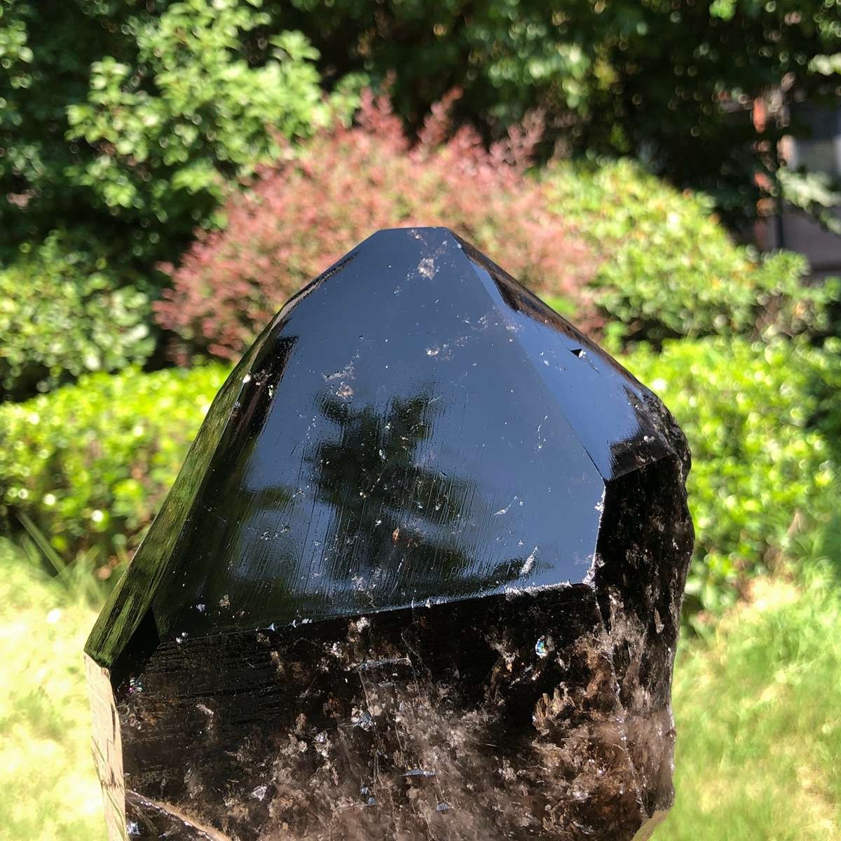 3100g Natural tea crystal specimen + pedestal MH1761