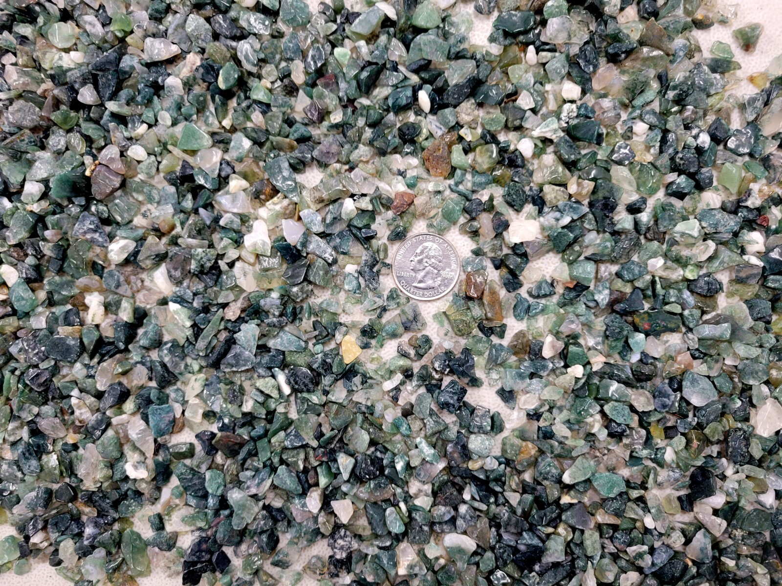100% NATURAL GEMSTONE CHIPS UNDRILLED BULK CRYSTAL BEADS FOR RESIN ART & CRAFTS