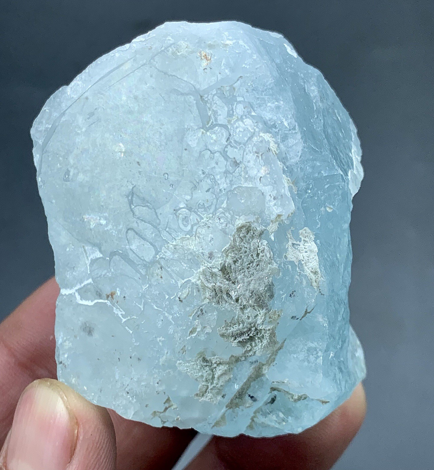 Natural Aquamarine, Afghanistan Crystal Specimen, 143 Gram (59x49x26mm)