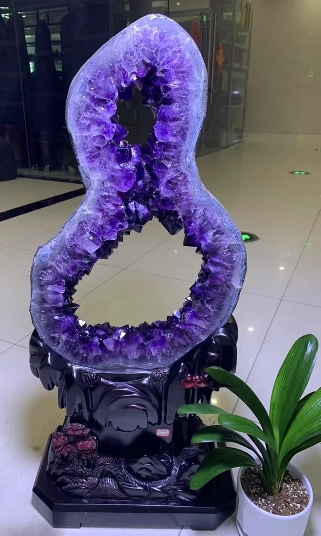 76LB Natural Amethyst Crystal Cave Decor Stone Cathedral Geode Specimen Stand