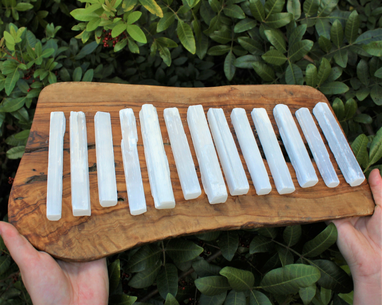 1 x 5″ Selenite Stick Wand Rough Crystal Specimen Selenite Wand Reiki Chakra