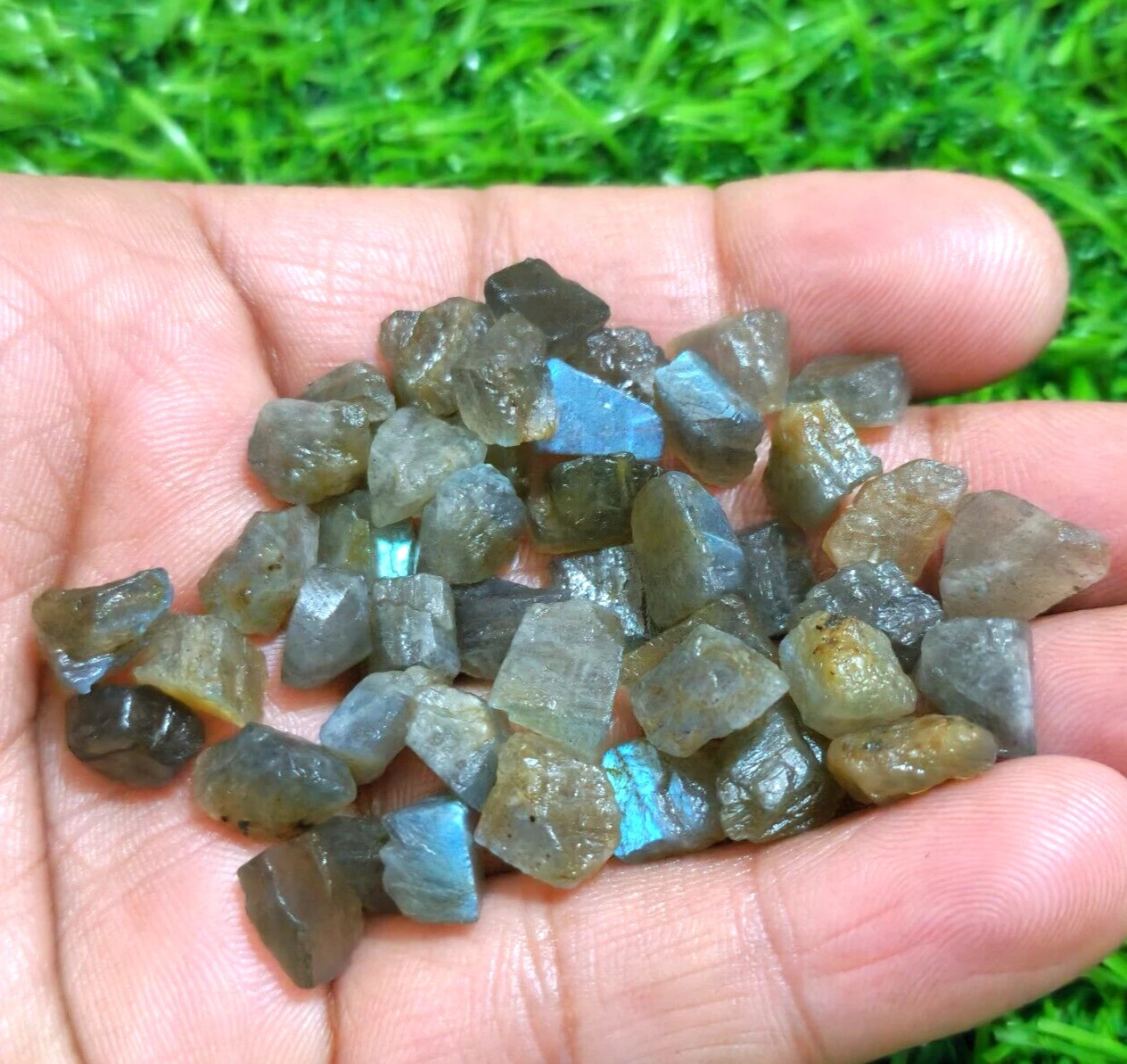 High Quality Blue Fire Labradorite Raw 138 Crt Size 8-10 MM Rare Loose Gemstone