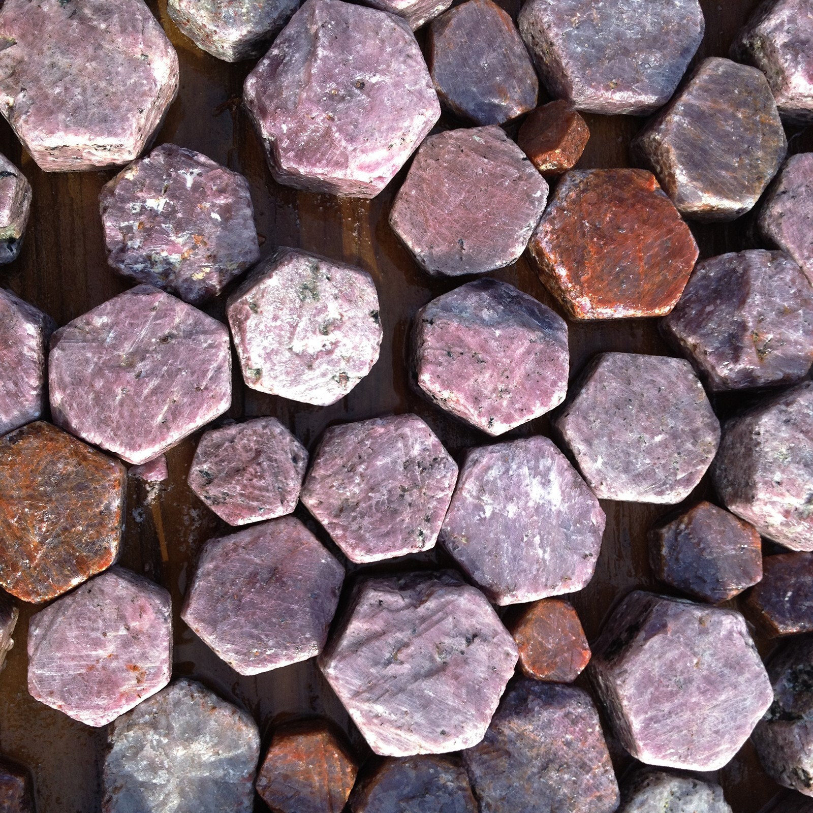 Hexagonal Ruby – Rough Rocks for Tumbling -Wholesale Stone Crystal Mineral (Ind)