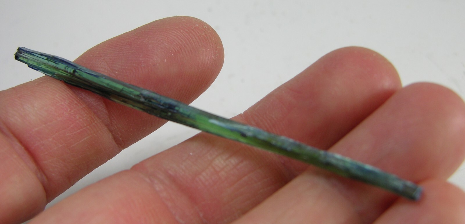 #22 6.50ct Brazil 100% Natural Rare Green Vivianite Crystal Specimen 1.30g 74mm