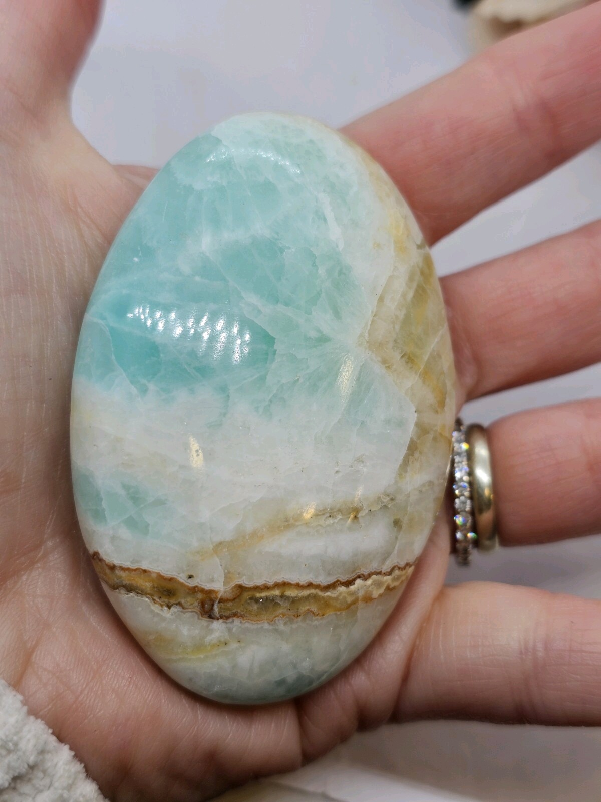 Caribbean calcite Palm Palmstone 117g 6.8cm beach calming carribean