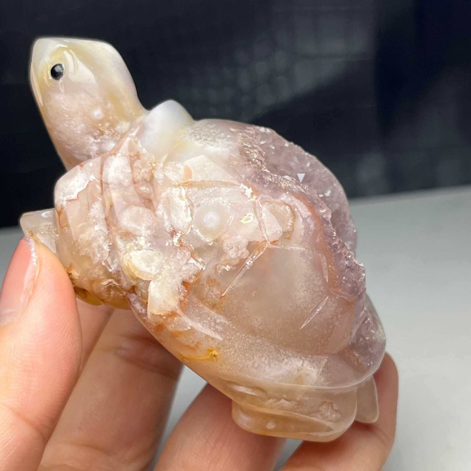 199g Natural Crystal Mineral Specimen. Geode Agate. Hand-carved Tortoise.Gift.KC