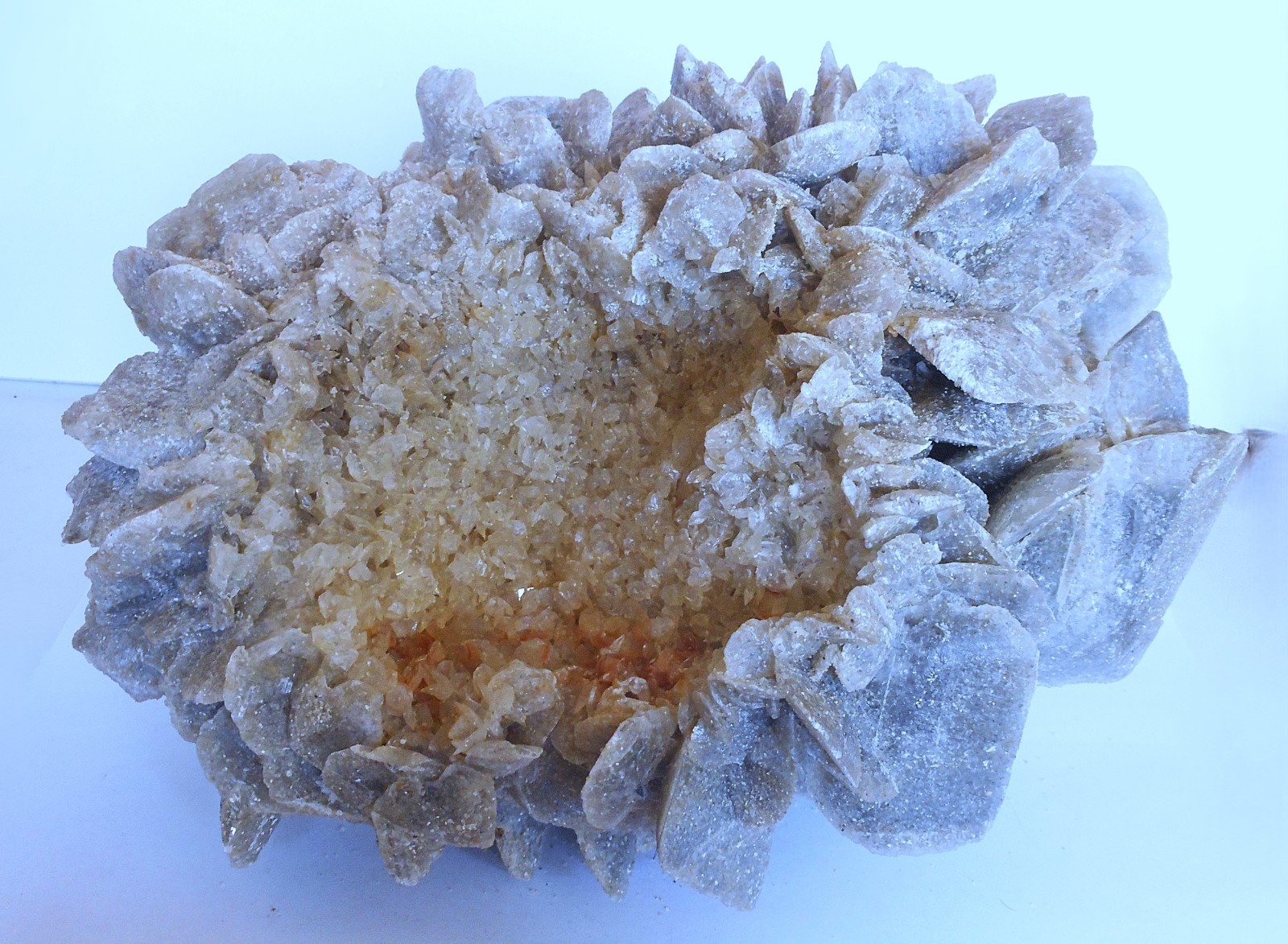 Huge Desert Rose Selenite. Natural. Gypsum. Saudi Arabia 9.0″ (23 cm). 7.1 Lb