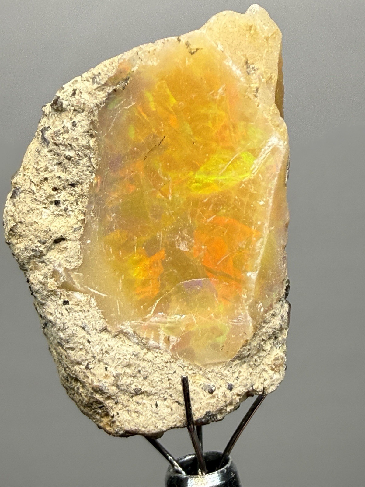 Precious Opal with Multi Color Play | Welo, Ethiopia