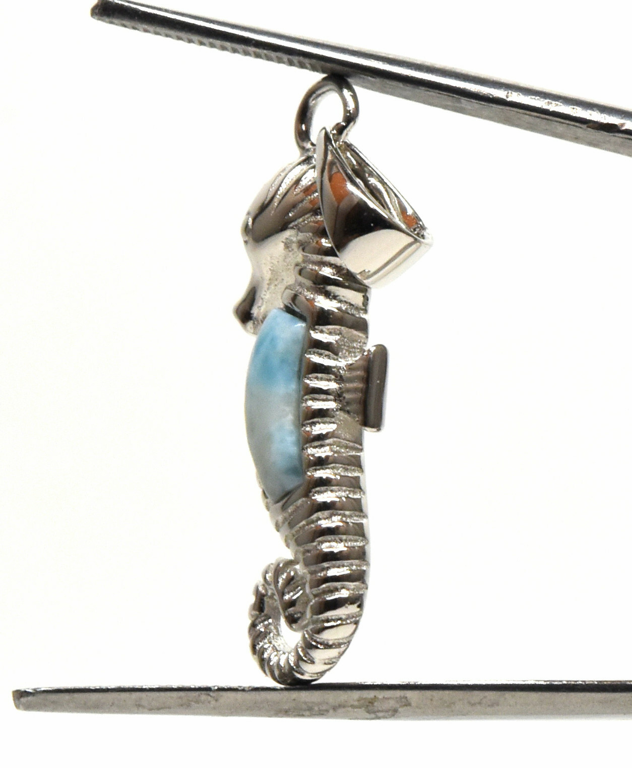 26mm Larimar Seahorse Pendant in Sterling Silver 925 + 18″ Silver Necklace Chain