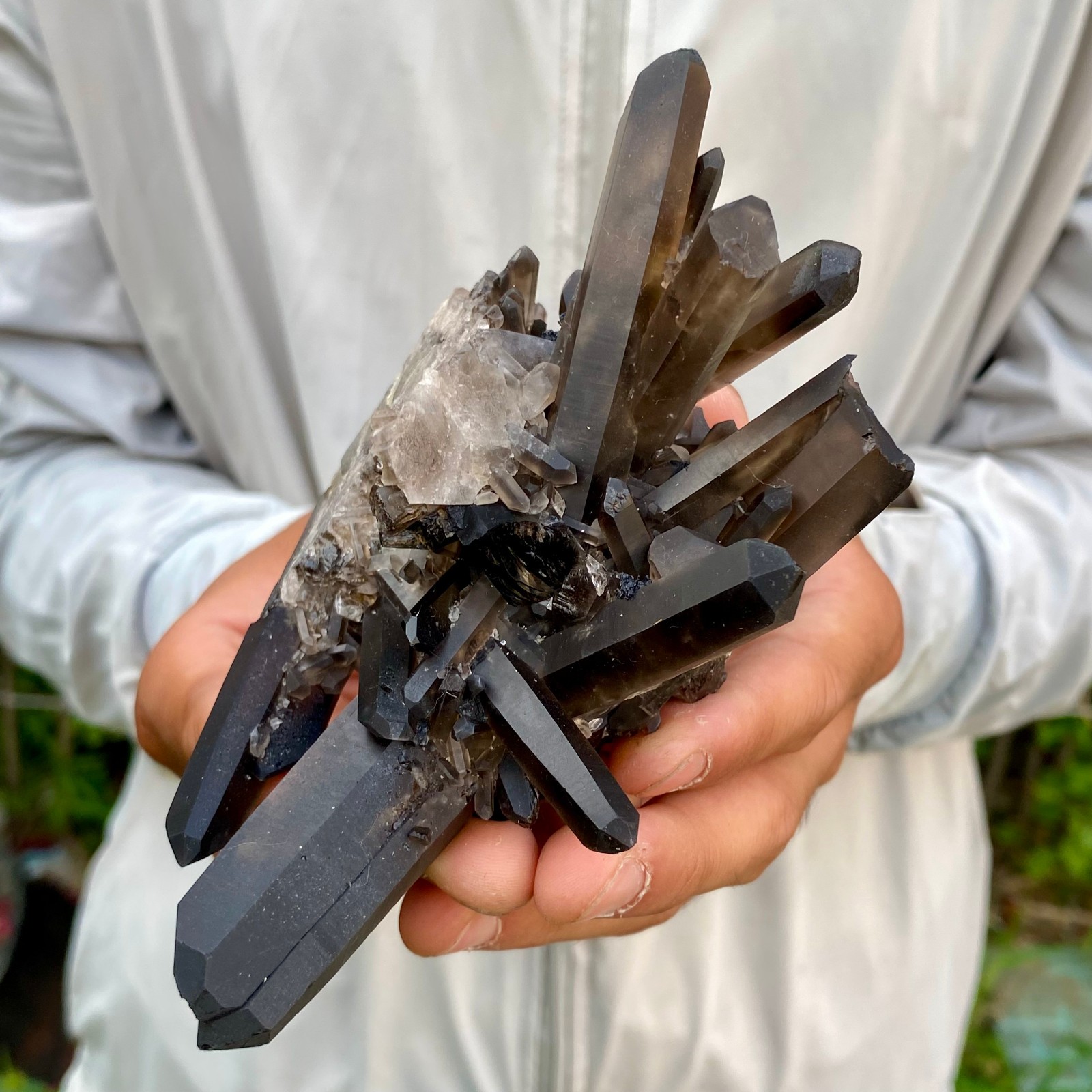 383G Natural Black Smoky Quartz Crystal Cluster Raw Mineral Specimen