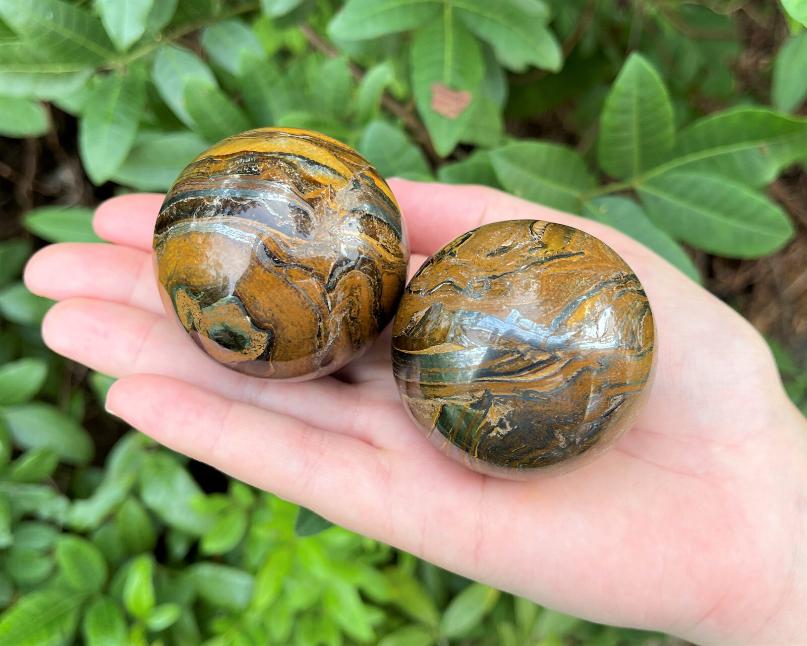 Gold Tiger Eye Crystal Sphere, LARGE 2″ Sphere + Stand (Gold Tiger Eye Sphere)