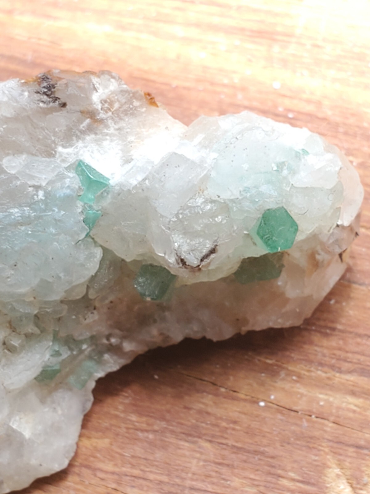 Colombian Emerald Crystal Cluster w/ Twin Terminated Quartz on Matrix – Muzo