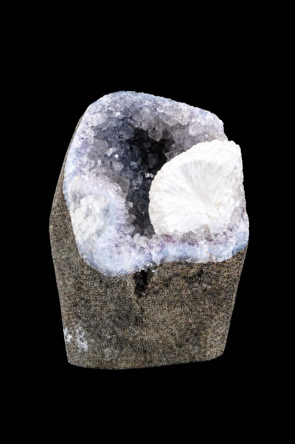 Natural Amethyst Geode Stilbite 160g Purple Crystal 6x4cm