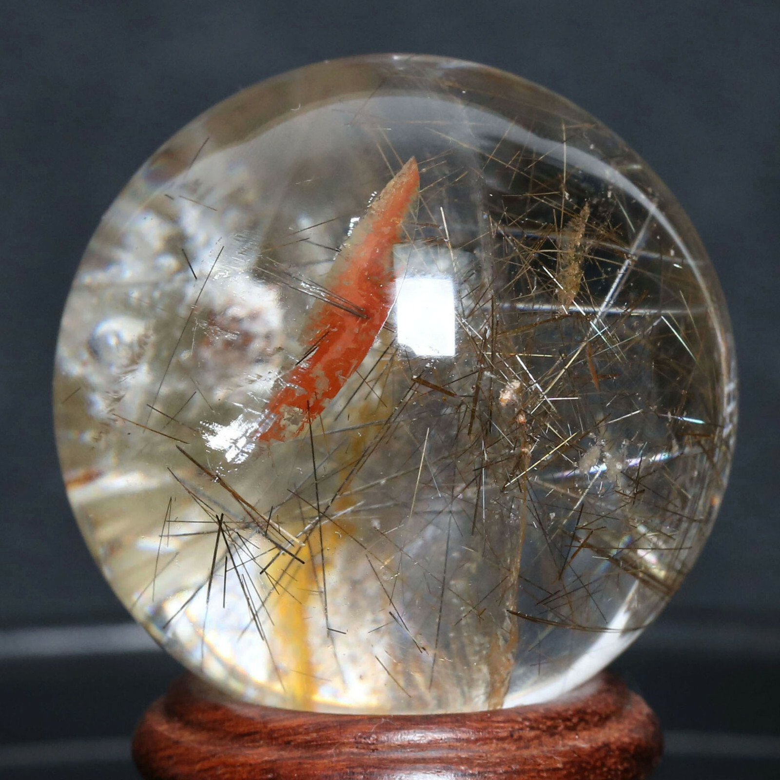 B6190-44mm-117g Natural Clear Gold Hair Rutilated Crystal Ball SPHERE Quartz