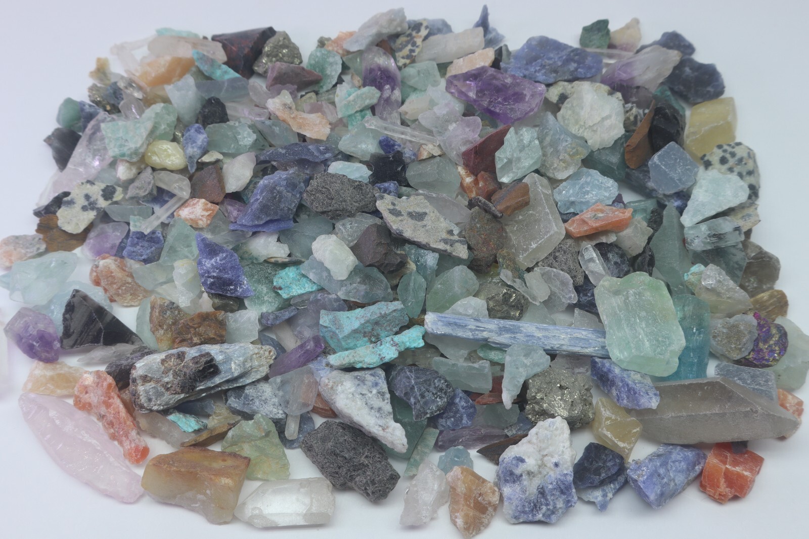 Micro Crafters 1/4 Lb Lot Natural Crystals Mineral Specimens Mixed Gemstones