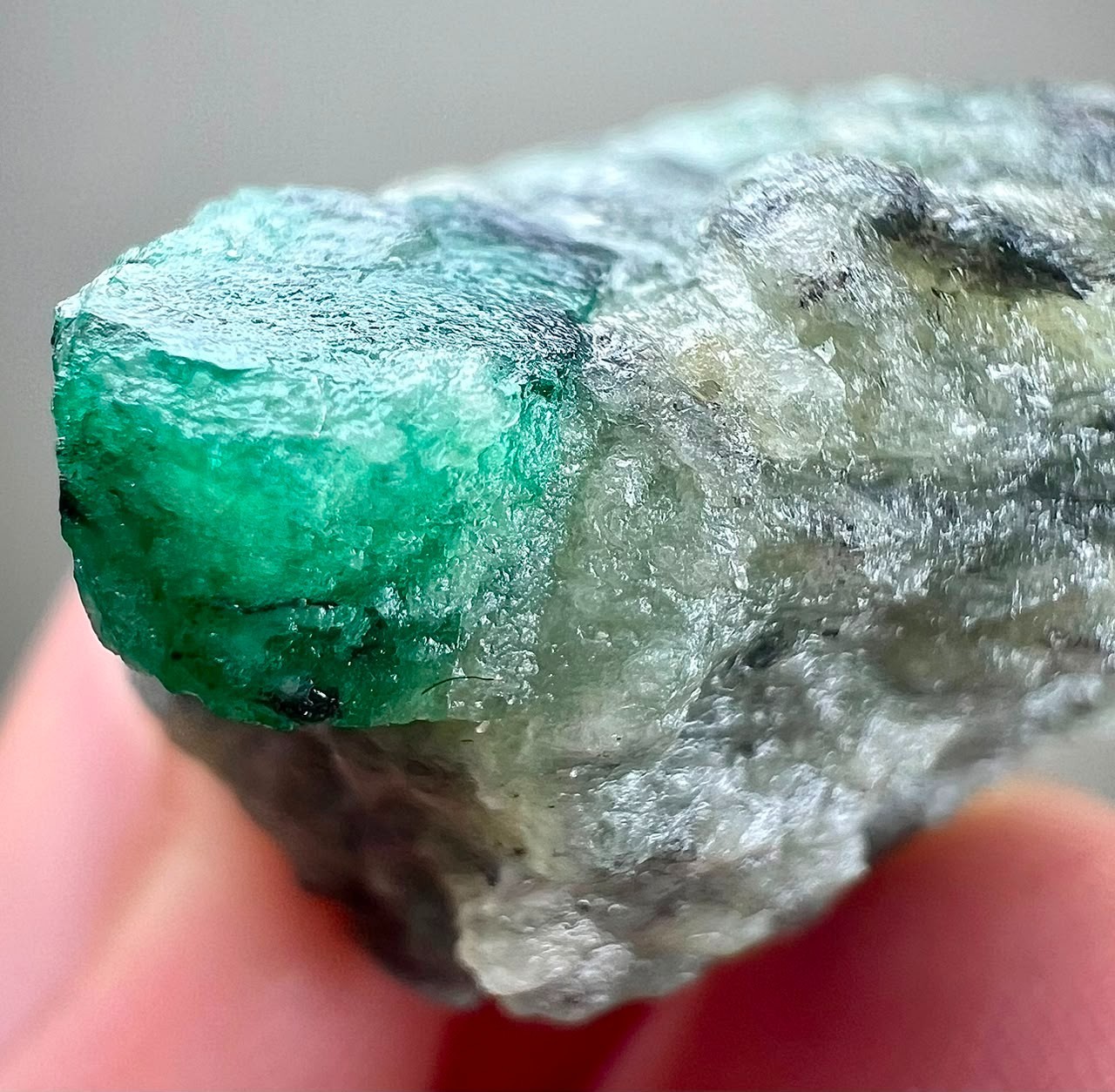 73 CT, Natural Top Green Emerald Crystal on Matrix From Swat Pakistan