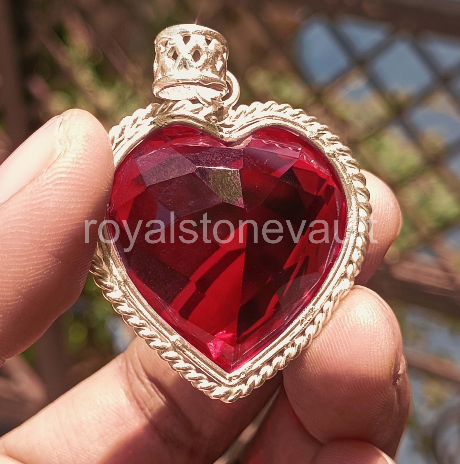 107 CT Natural Red Ruby Heart Shape 925 Silver Pendant IGL Loose Gemstone 6JHI