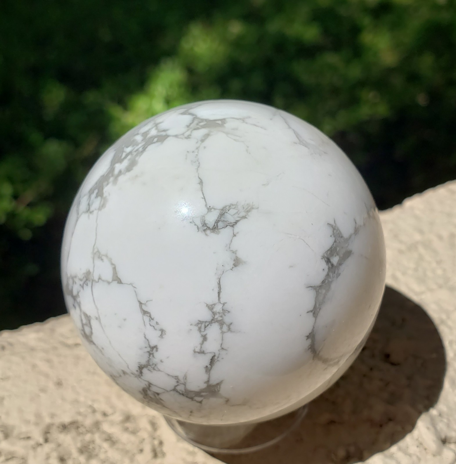 2.28″ Howlite Quartz Crystal Sphere Orb Ball, 300g or 10.6 oz