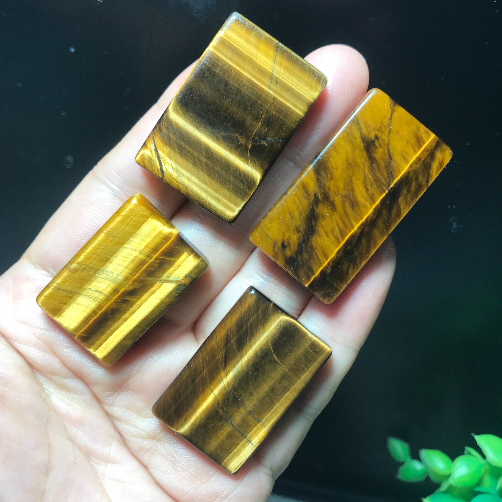 4pcs 51g Natural Tiger Eye Gemstone rectangular pendant 841
