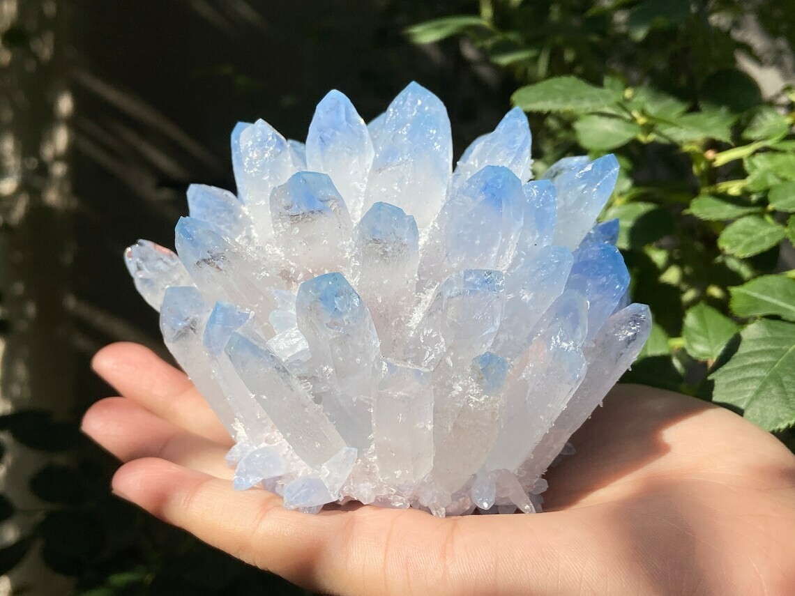 300g+ Clear Quartz Cluster Crystal Blue Quartz Point VUG Mineral Specimen Gift