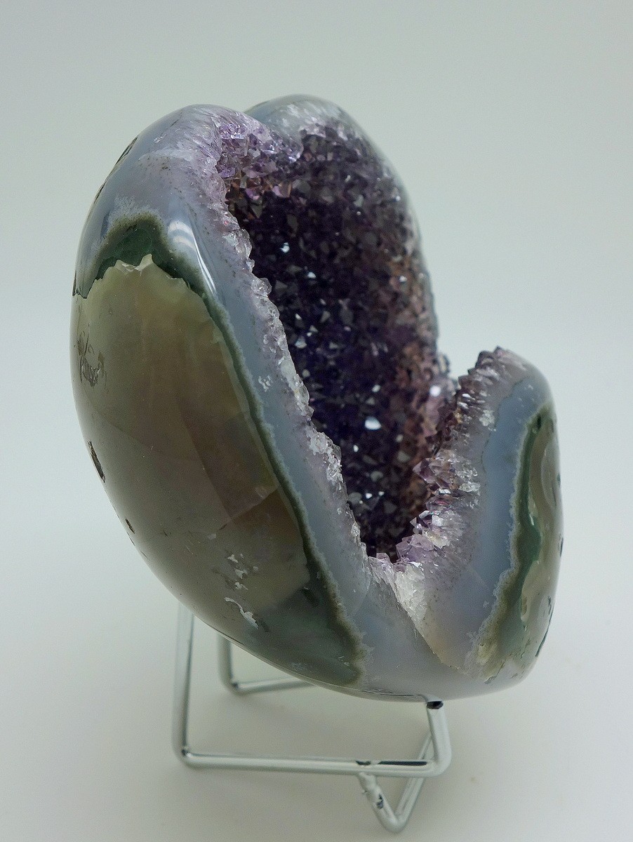 Amethyst Crystal Heart Stone Carving Uruguay